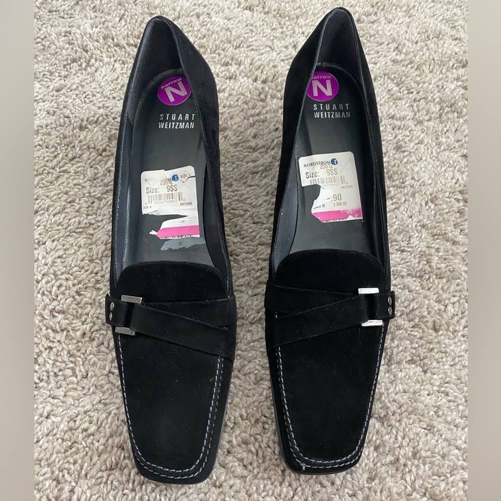 Stuart Weitzman Black Suede Kitten Heel Loafers Size 9 SS NWT